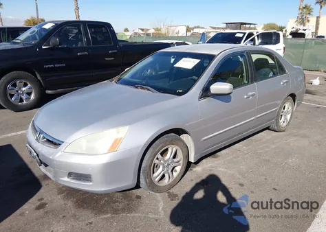 2006 Honda Accord 2.4 Se из США, поврежденный, VIN 1HGCM55306A182014